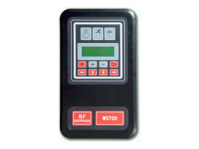 WS700